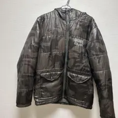 迷彩柄ダウンジャケットBADBOYS アウターバットボーイズLサイズ