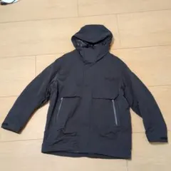 UNIQLO ハイブリッドダウンオーバーサイズパーカ