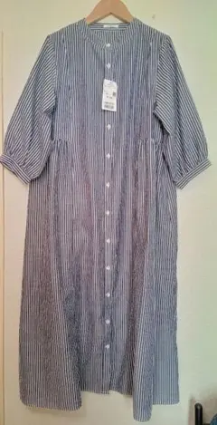 ハニーズ　Honeys　グレー×白ストライプ ロングシャツワンピース　М