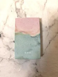 RMK ブリスフル エアー フェイスパウダーのサムネイル
