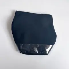 美品✨ セリア 小物入れ ポーチ 黒 コード収納 ジップ付き
