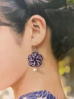 《金属アレルギー対応》桜結びのピアス　水引アクセサリー　紫（ラメ）