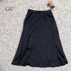 ジーユー　フレアスカート　ブラック　ミモレ丈　サテン風　オフィスカジュアル　M
