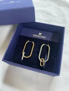 Swarovski フープピアス 箱付き