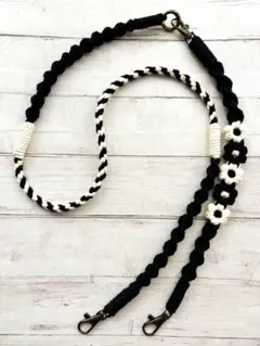 霜月様専用【練習作品】ハンドメイド　マクラメ　3wayスマホショルダー