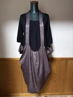 美品　 バルーンワンピース Mサイズ　ベージュブラック一体型　七分袖