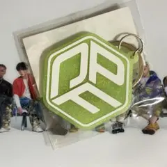 QuizKnock TOMOE 3x3 GREEN アクリルキーホルダー - メルカリ