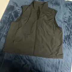 UNIQLO XXLサイズ 防水ベスト