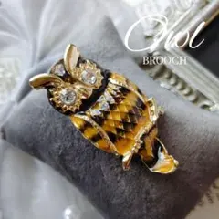 梟 ミミズク フクロウ ブローチ ブラウン アウル 鳥 バード ラインストーン