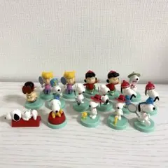 【匿名配送】PEANUTS スヌーピー チョコエッグ ミニフィギュア まとめ売りのサムネイル