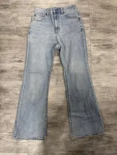 gu ライトブルー ブーツカットデニム フレアデニム