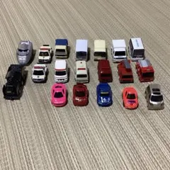 チョロQ19台　スポーツカー・緊急車両など