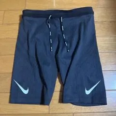 新品未使用 NIKE エアロスイフト ハーフタイツ メンズ S