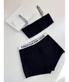 新品 Christian Dior ブラック キュロット ショートパンツ 新品 Christian Dior ブラック キュロット ショートパンツ