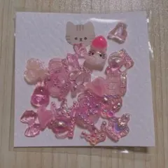 ネイルパーツ　ネイパ　サンリオ　キティちゃん　ピンク