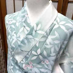 正絹　夏の絽のお着物《花花々》のサムネイル