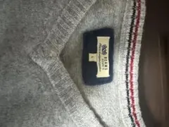 BEAMS グレー Vネックセーター L