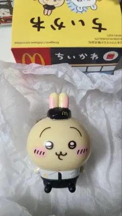 ちいかわ マクドナルド ハッピーセット うさぎボールチェーン付き