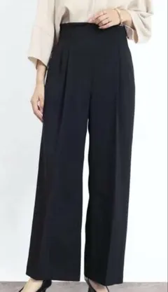 新品CLANE♡田中みな実SLASH TUCK SLACKS、ブラック、サイズ1 - メルカリ