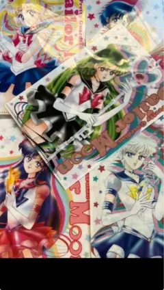 5枚フルコンプ　匿名配送　新品未開封　セーラームーン　クリアファイル明治コラボ