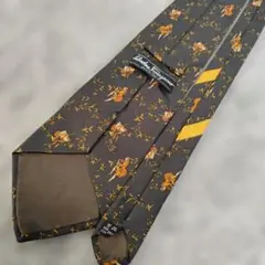 サルバトーレフェラガモ　ネクタイ　音楽家　ダークブラウン　ビジネス