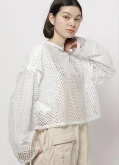 niko and…　ニコアンド　トップス　スリットスリーブメッシュプルオーバー