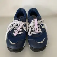 Item thumbnail for item b52a827b-c062-4e32-b2ab-6a519de7fb00