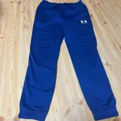 Under Armour ジャージパンツとジャケットセット　ジュニアサイズ