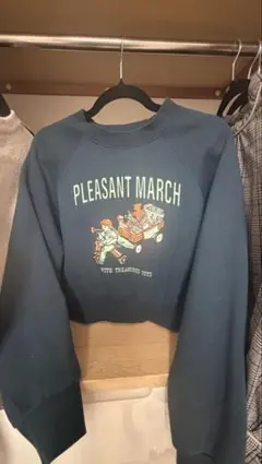 紺　トレーナー