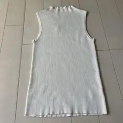 INGNI ノースリーブセーター アイボリー