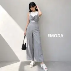 新品同様✨EMODA エモダ オールインワン グレー レディース ギャル 肌見せのサムネイル