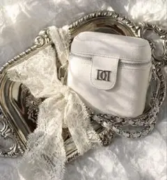 キャビアスキンレザースモールポーチ darich