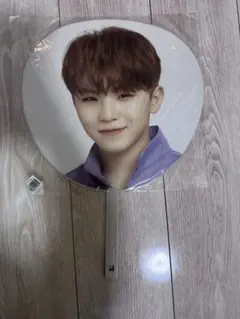 2026年最新】ウジ うちわの人気アイテム - メルカリ