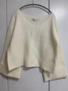 MERCURYDUO Vネック ニット