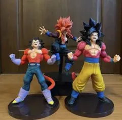 ドラゴンボール フィギュア 超サイヤ人4 3体セットのサムネイル