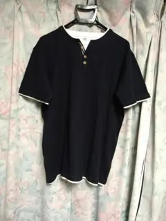 メンズ　ブラックTシャツのサムネイル