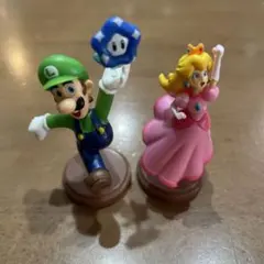 チョコエッグ　マリオワンダー　ルイージ　ピーチ