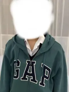GAP フード付き グリーンパーカー