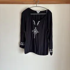 OLD NAVY ブラック 刺繍 長袖チュニック 【Sサイズ】