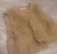 ベージュ ファー ベスト