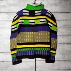 me ISSEY MIYAKE 総プリーツ ハイネック 長袖カットソー 幾何学柄