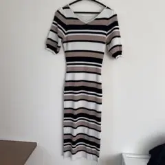 半袖 ワンピース　ロング丈　Mサイズ