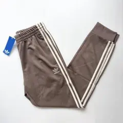 新品 adidasアディダスオリジナルスアディカラートラックパンツ茶XL