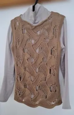 BALLSEY キャメルベージュ 前面模様編み WOOL100%ニットベスト