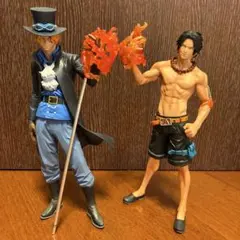 ワンピース　一番くじ　兄弟の絆　エース　サボ　2体セット　美品