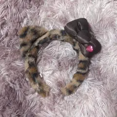 即日発送！【美品】キティーちゃん ヒョウ柄リボンユニバカチューシャ usj