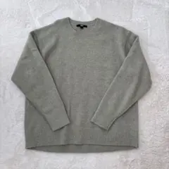ユニクロ 薄緑色 ニット