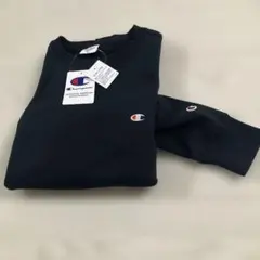 新品メンズChampion ブラック トレーナー LL