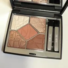【限定・極美品】DIOR ディオールショウサンククルール #633 ミミローズ 限定・極美品】DIOR ディオールショウサンククルール #633 ミミローズ