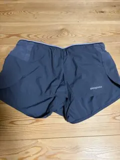 patagonia ダークグレー ショーツのサムネイル